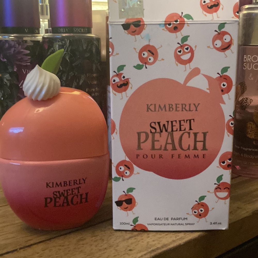 NIB Kimberly Sweet Peach perfume